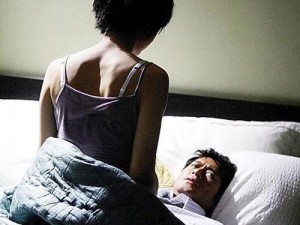 女生男生一起嗟嗟嗟电视剧：情感纠葛与成长启示