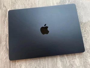 午夜色 MacBook，时尚与科技的完美融合