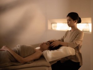 体验巴厘岛独特的传统 SPA 疗法，享受身心灵的全面放松