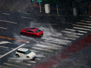 中に突然の大雨一雨宿_突然の大雨に遭い、一晩中に中に突然の大雨一雨宿